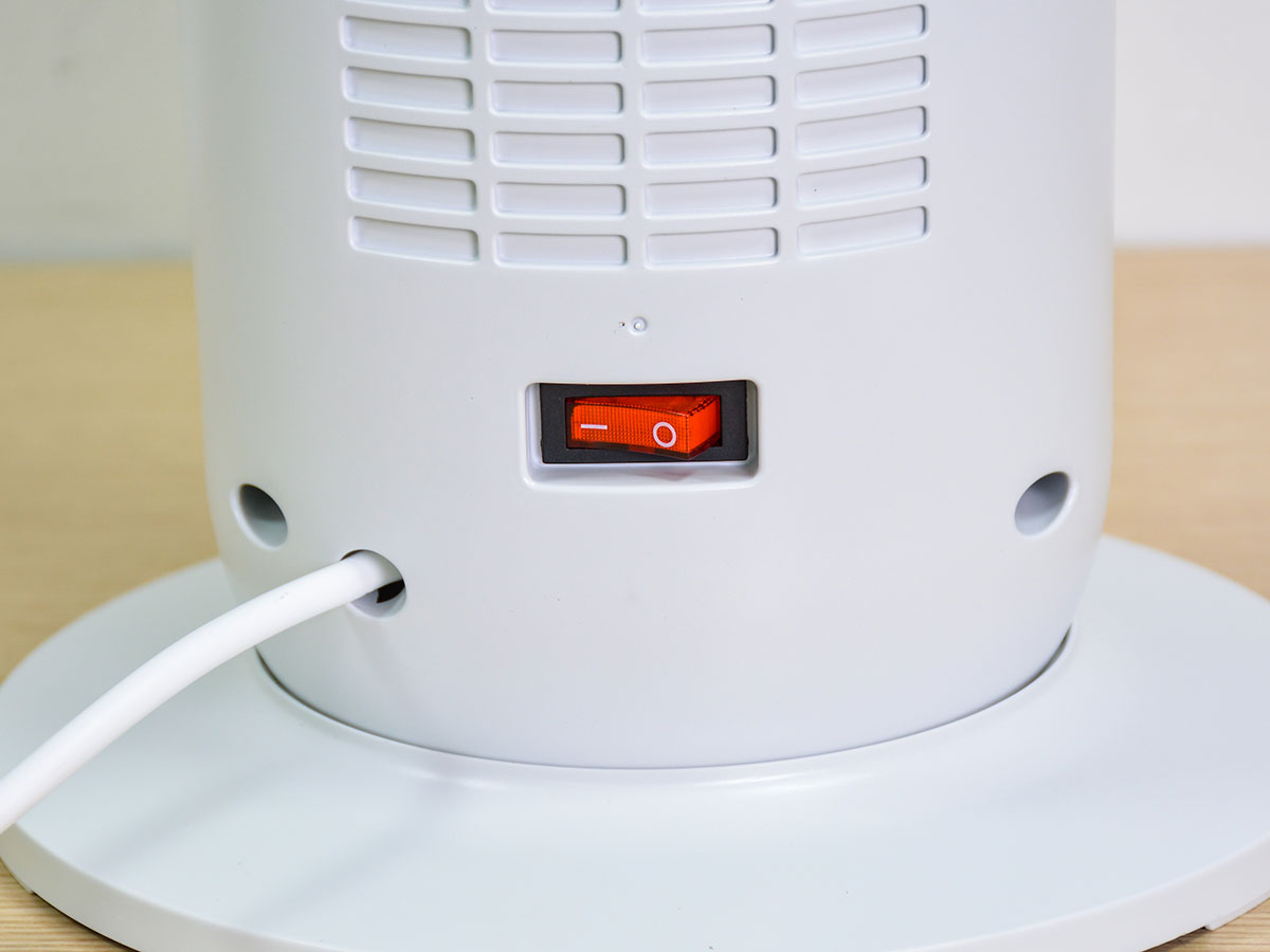 Quạt sưởi gốm Ceramic để sàn FujiE CH-2300