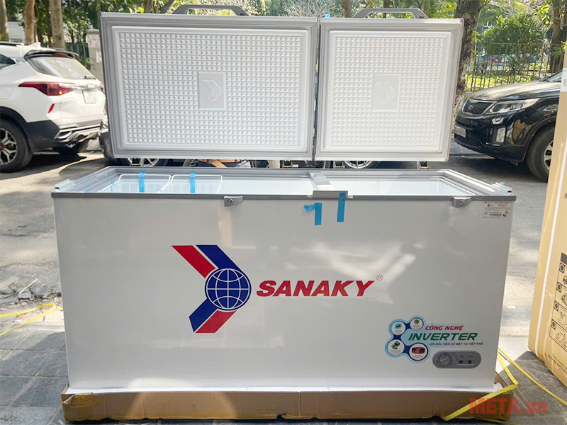 Tủ đông Sanaky 1 ngăn Inverter VH-6699HY3 (530 lít)