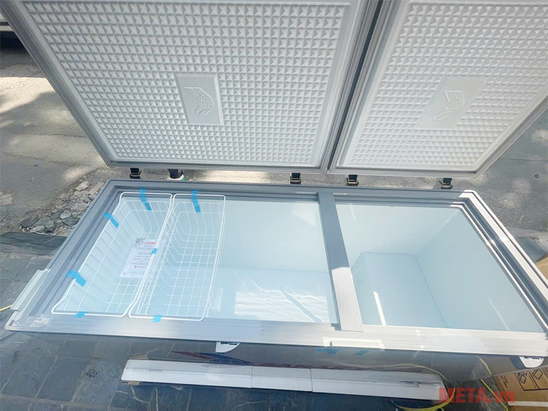 Tủ đông Sanaky 1 ngăn Inverter VH-6699HY3 (530 lít)