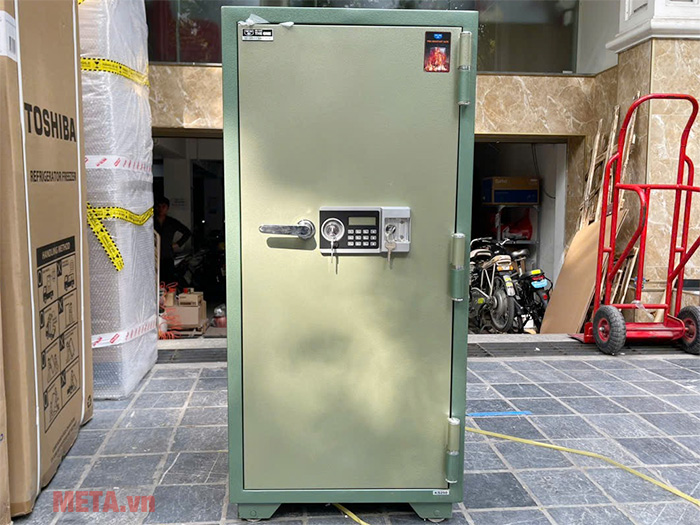 Két sắt chống cháy Hòa Phát KS250K1DT (khóa chìa và khóa điện tử)