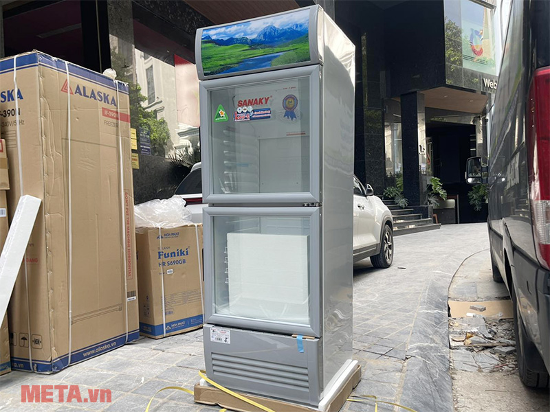 Tủ mát Sanaky VH-308WL 300 lít