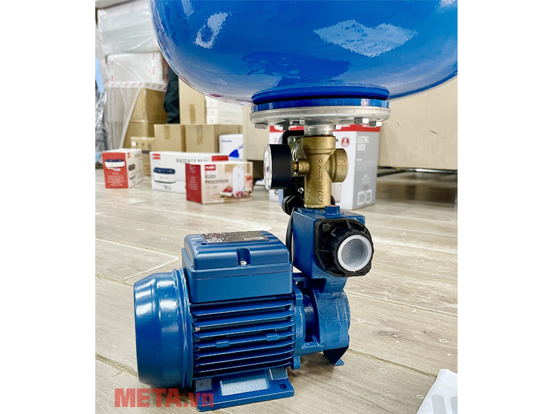 Máy bơm nước tăng áp Pentax PM45(A) bình 24 lít 0,5HP