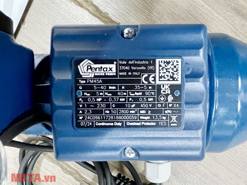 Máy bơm nước tăng áp Pentax PM45(A) bình 24 lít 0,5HP