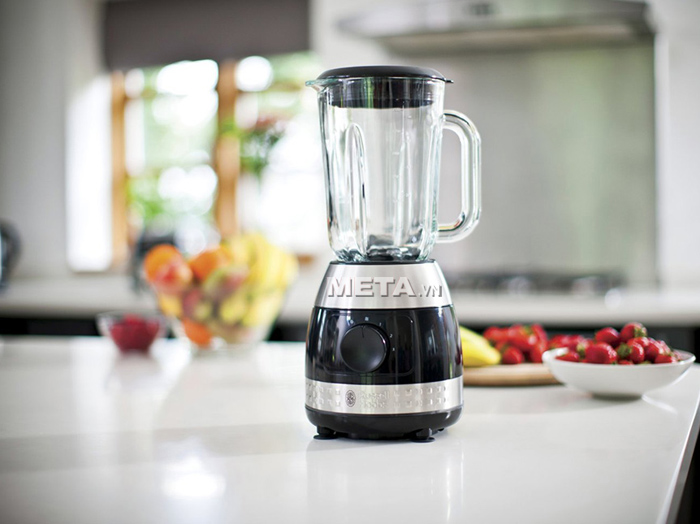 Máy xay sinh tố Russell Hobbs 20230-56 Illumia
