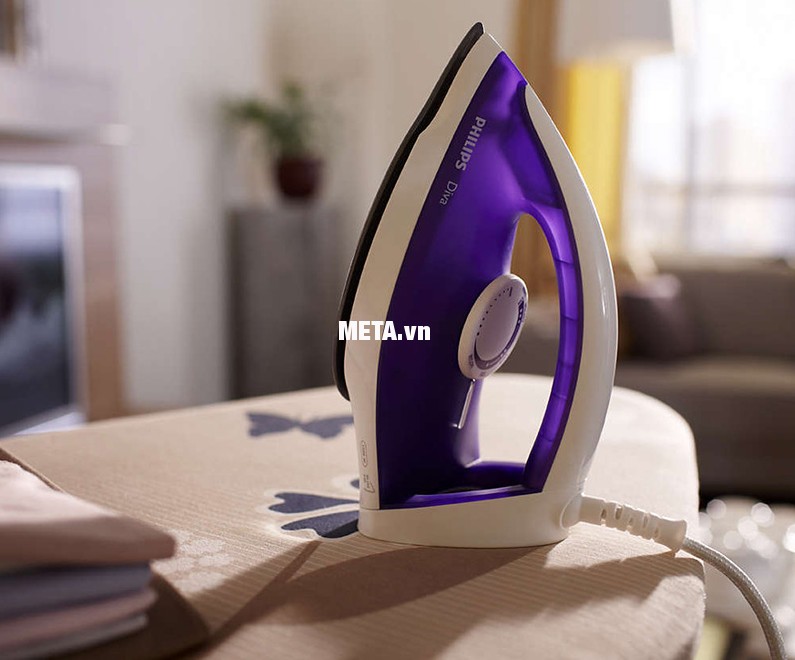 Bàn là khô Philips GC122/39