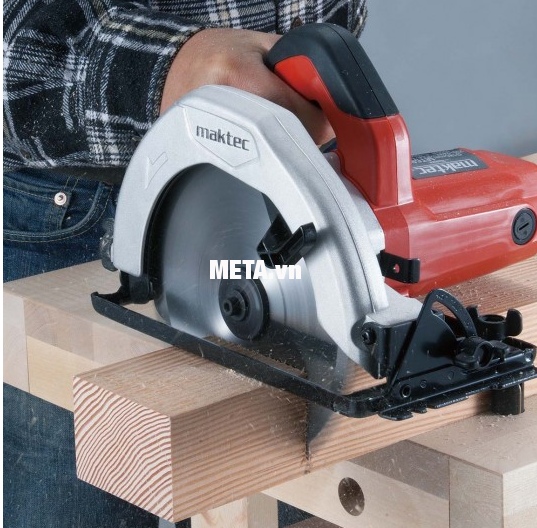 Máy cưa đĩa Maktec MT583