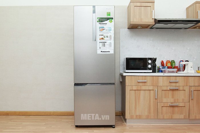 Tủ lạnh 322 lít Panasonic NR-BV368XSVN