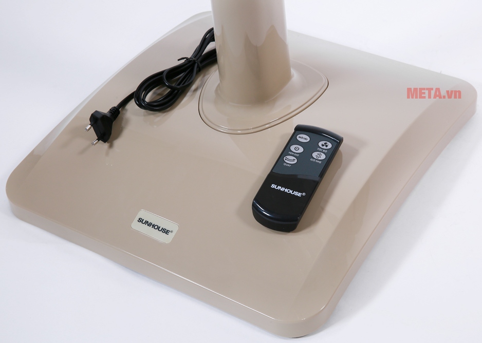 Quạt đứng Sunhouse SHD7631