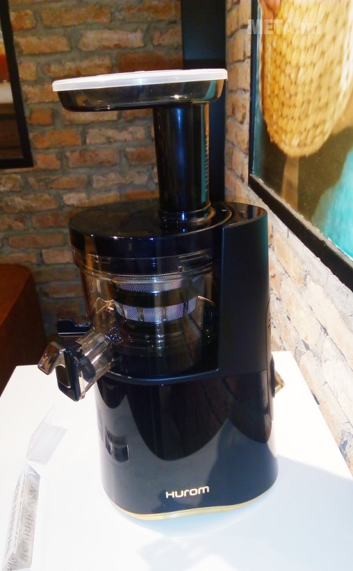 Máy ép trái cây Hurom HAA-BBE17