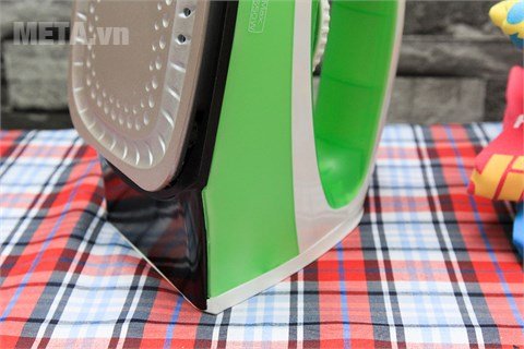 Bàn là hơi nước Panasonic PABU-NI-P250TGRA