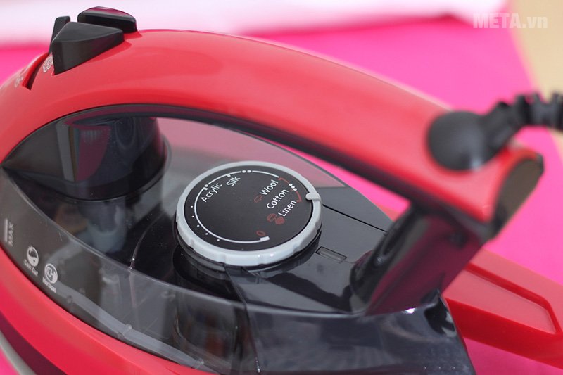 Bàn là hơi nước Panasonic PABU-NI-W410TSRRA