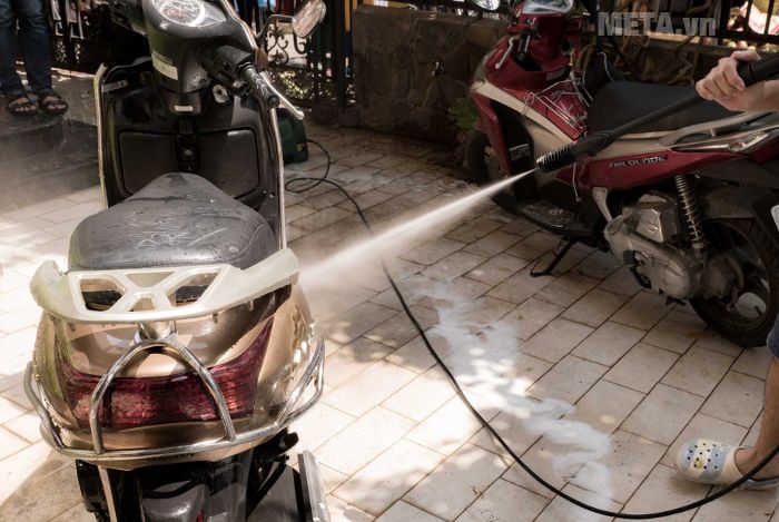 Xịt xe lại lần cuối cùng Xịt xe lại lần cuối cùng
