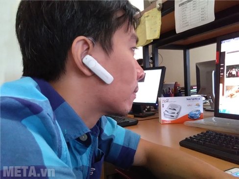 Tai nghe không dây Bluetooth SoundMax F3- Dùng cho xe ô tô