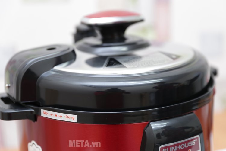 Nồi áp suất điện đa năng Sunhouse SHD1562 (6 lít)