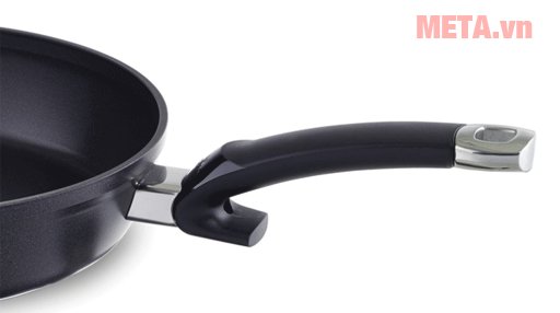 Chảo chống dính Fissler Alux cao cấp 28cm