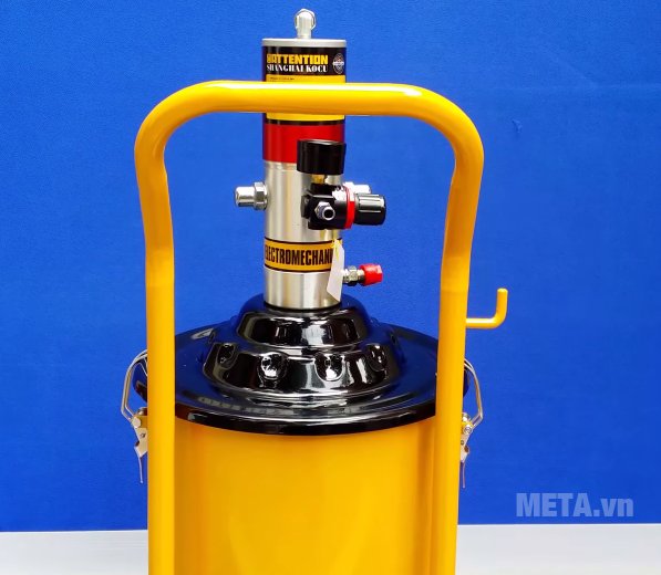 Máy bơm mỡ khí nén Kocu GZ-10 (20 lít)