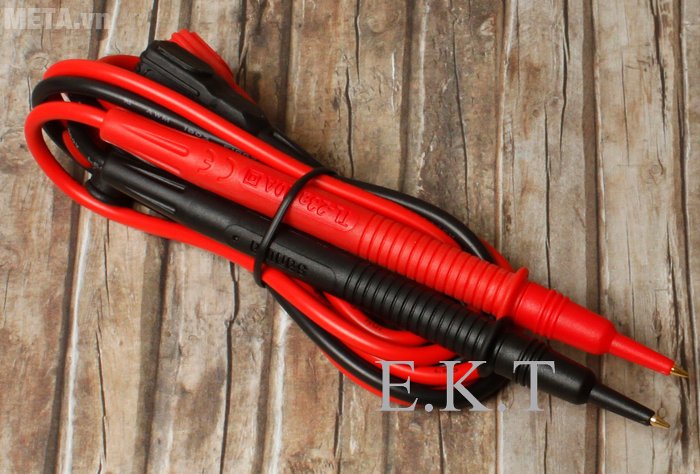 Ampe kìm Sanwa DCM-22AD