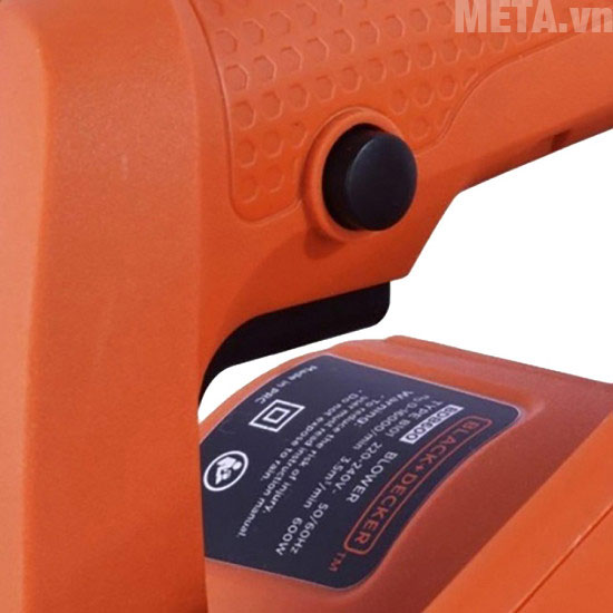 Máy thổi đa tốc độ Black & Decker BDB600