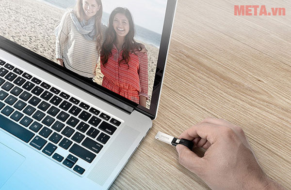 USB SanDisk iXpand Flash Drive 16GB for Iphone, Ipad (SDIX30N-016G-PN6NN)