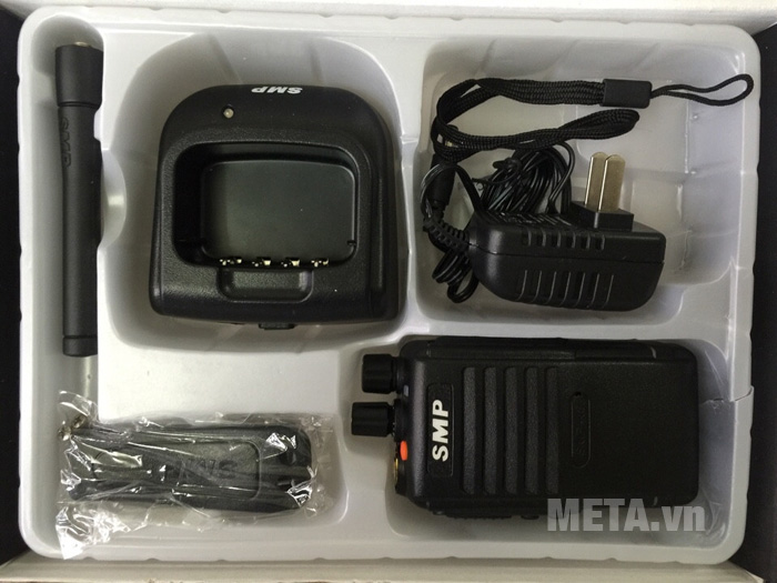 Máy bộ đàm cầm tay Motorola SMP-418