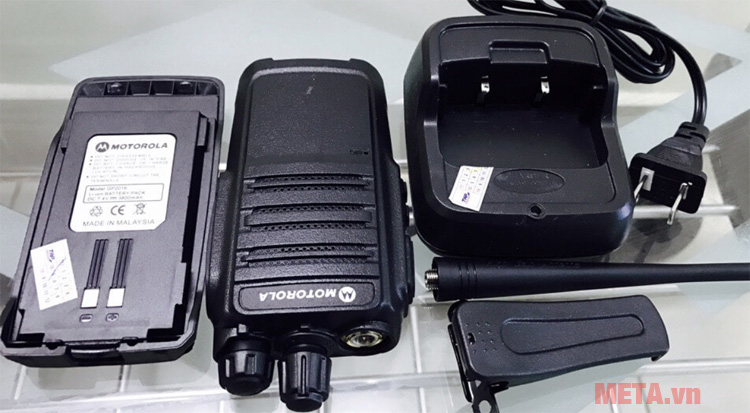 Máy bộ đàm cầm tay Motorola CP 2168