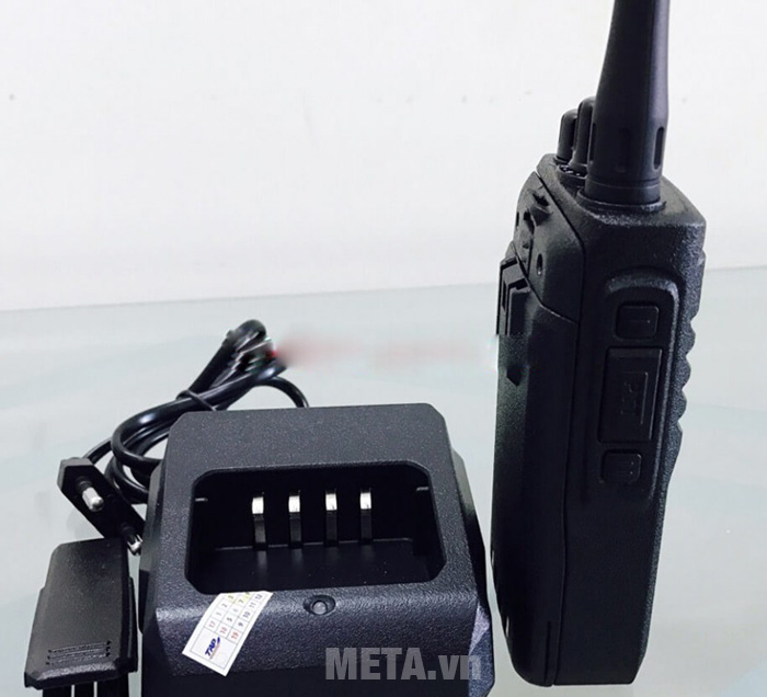 Máy bộ đàm Motorola CP 3168