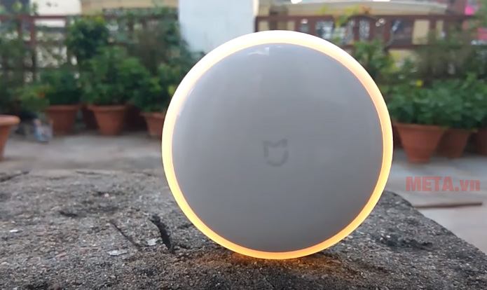 Đèn cảm biến hồng ngoại Xiaomi MUE4068GL