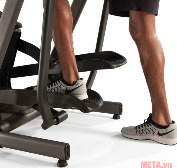 Máy tập liên hoàn Matrix E30 XIR