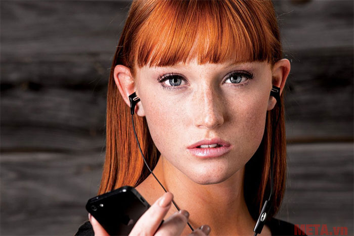 Tai nghe Klipsch R6 Black