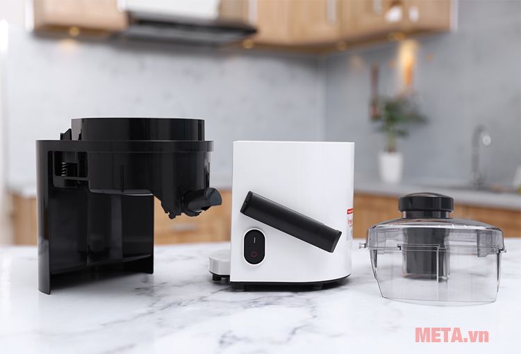 Máy ép trái cây Panasonic MJ-H100WRA