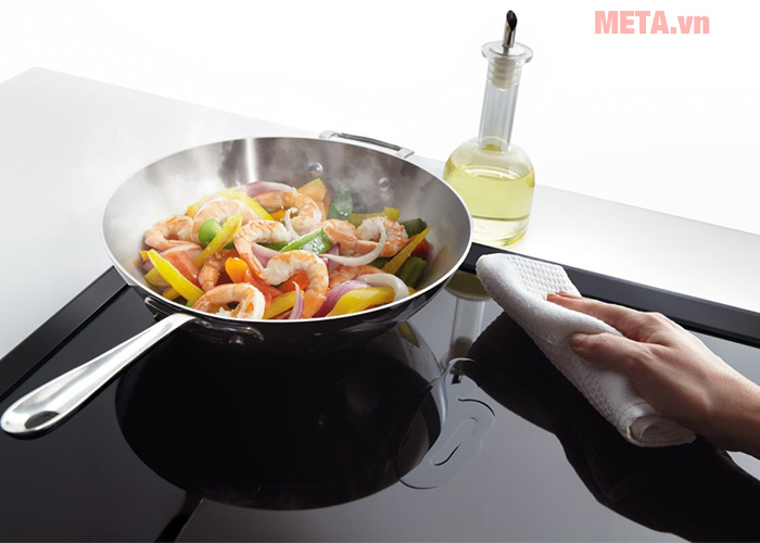 Bếp điện từ âm Sanko SI-258-I 2 điện từ