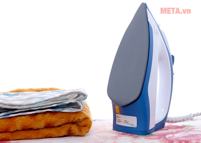 Bàn là Electrolux EDI2004