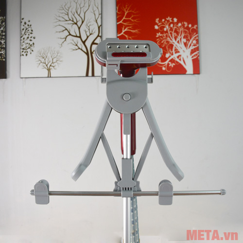 Bàn ủi đứng Electrolux EGS2003