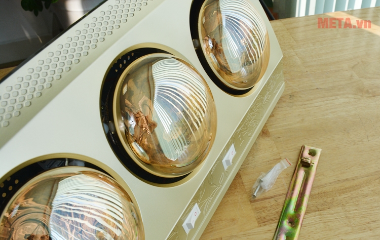 Đèn sưởi nhà tắm Hichiko HC-031BG