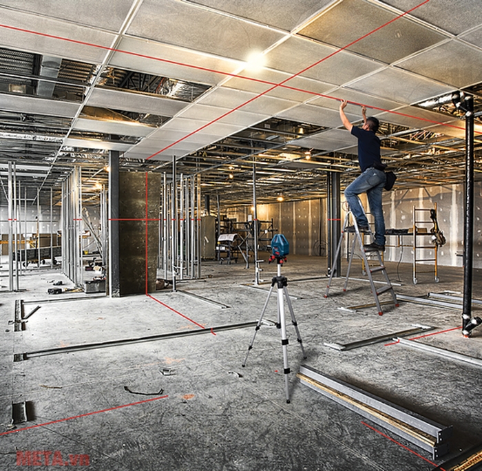 Máy cân mực laser tia Bosch GLL 5-50X - 0601063N80