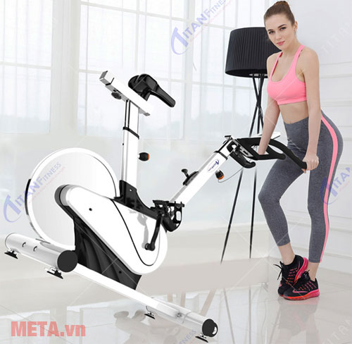 Xe đạp tập thể lực Titan S860