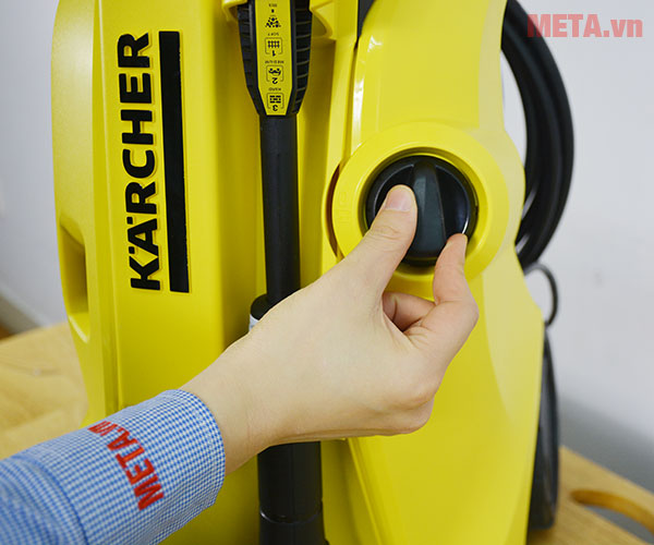 Máy phun áp lực Karcher K4 Full Control