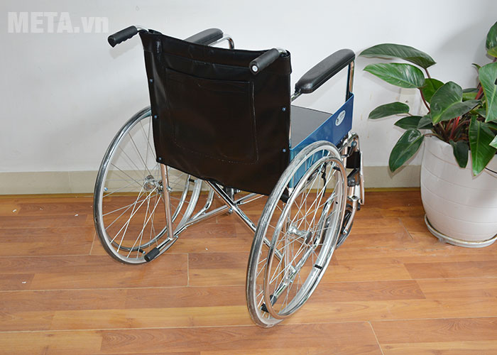 Xe lăn tiêu chuẩn có bô Lucass X8 ( S2-XK8)