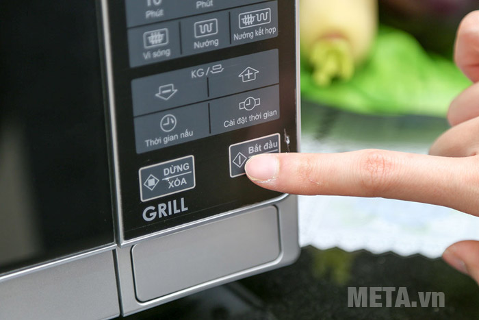 Lò vi sóng điện tử có nướng Sharp R-G272VN-S 20 lít