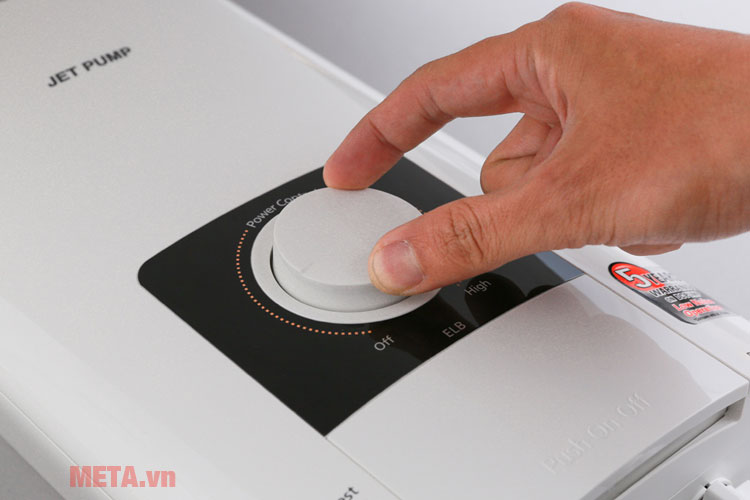 Máy nước nóng trực tiếp có bơm trợ lực Panasonic DH-4NP1VW - 4500W