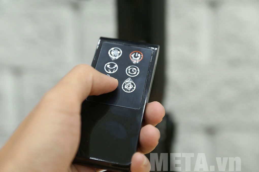 Quạt cây Midea FS40-15QR (có điều khiển từ xa)