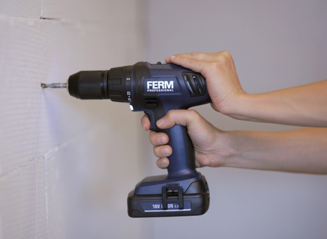 Máy khoan pin Ferm CDM1122P 18V