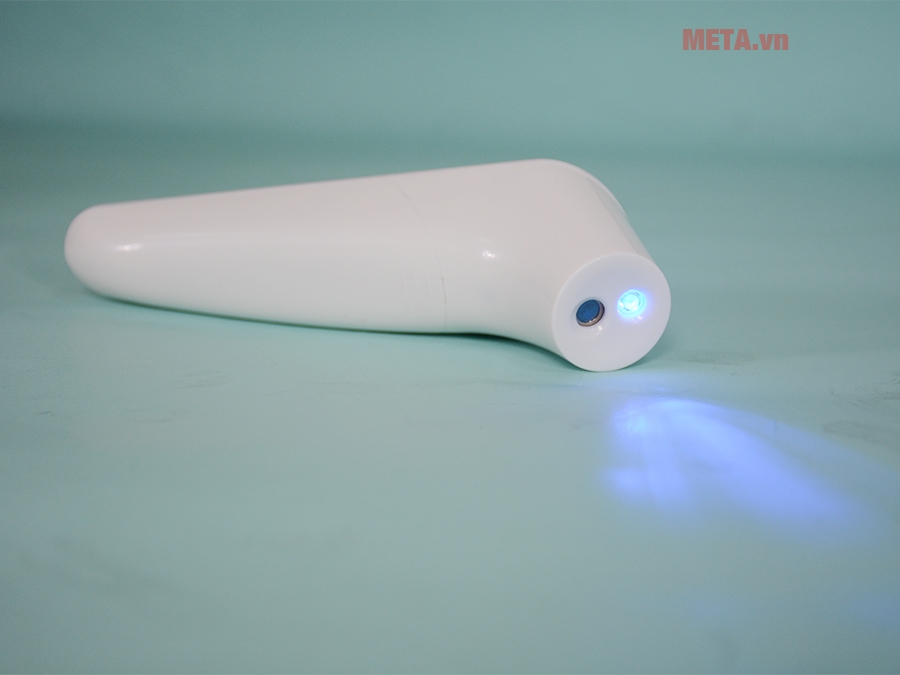 Nhiệt kế điện tử hồng ngoại đo trán Microlife NC200