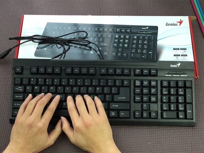 Bộ bàn phím, chuột Genius KM 125 USB