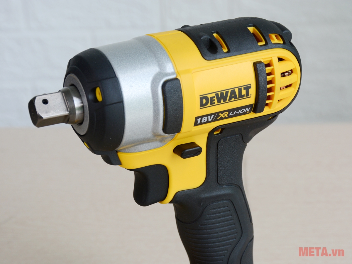 Máy vặn bu lông dùng pin Dewalt DCF880D2