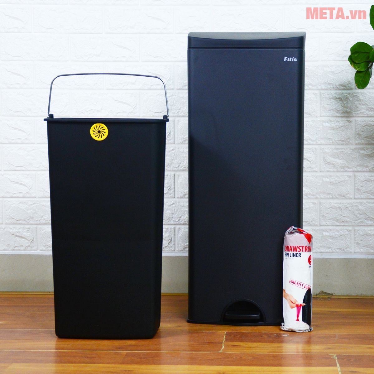 Thùng rác inox đạp vuông lớn Fitis SPL1-903 - 22L (đen)
