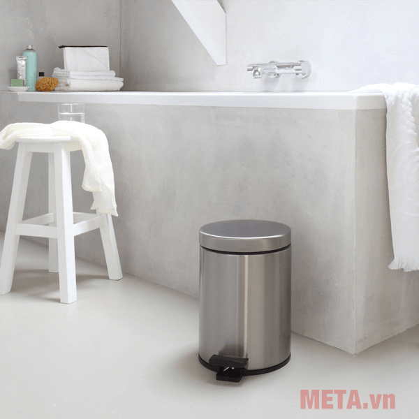 Thùng rác inox đạp chân GEV-5L