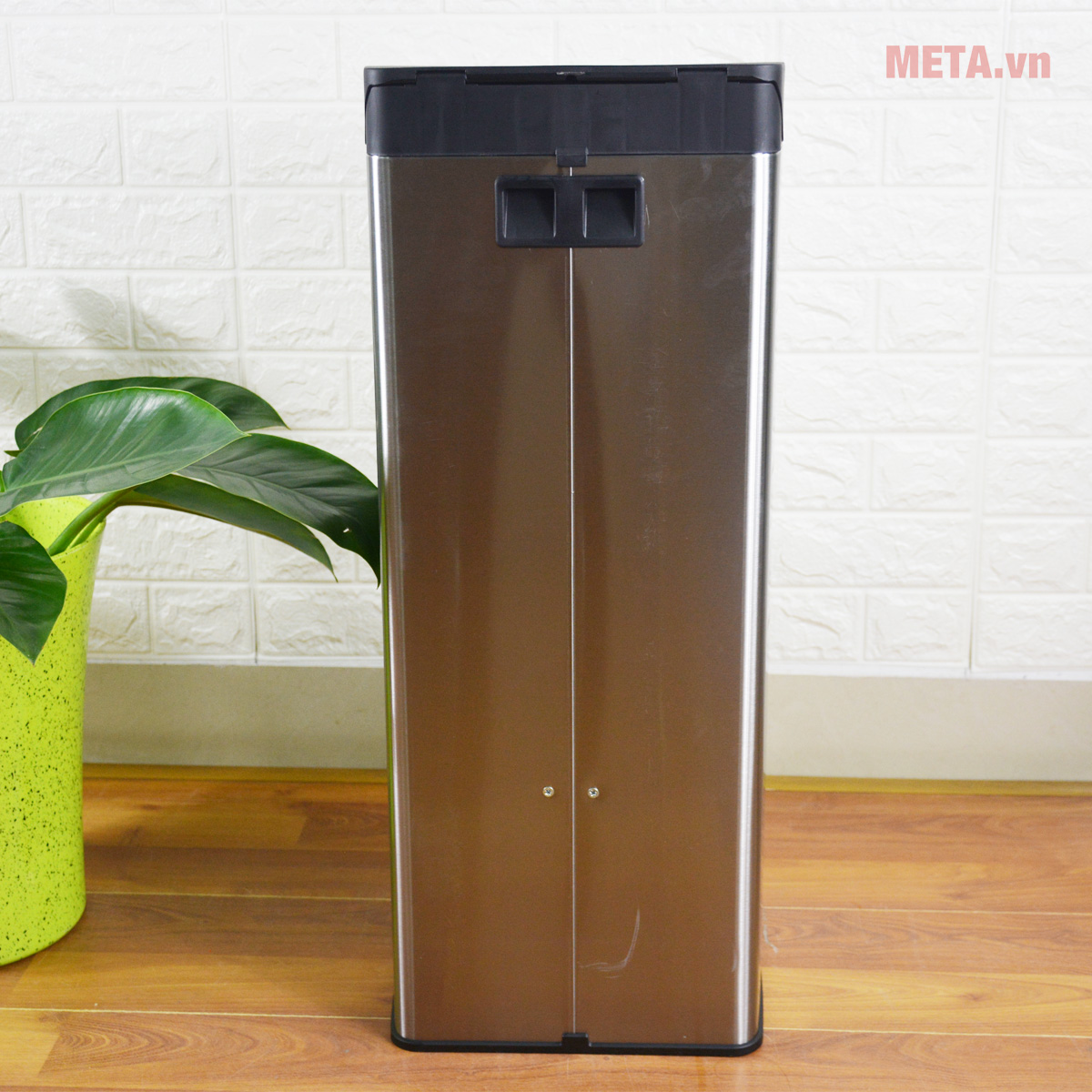 Thùng rác inox đạp vuông lớn Fitis SPL1-901 - 22L (bạc)