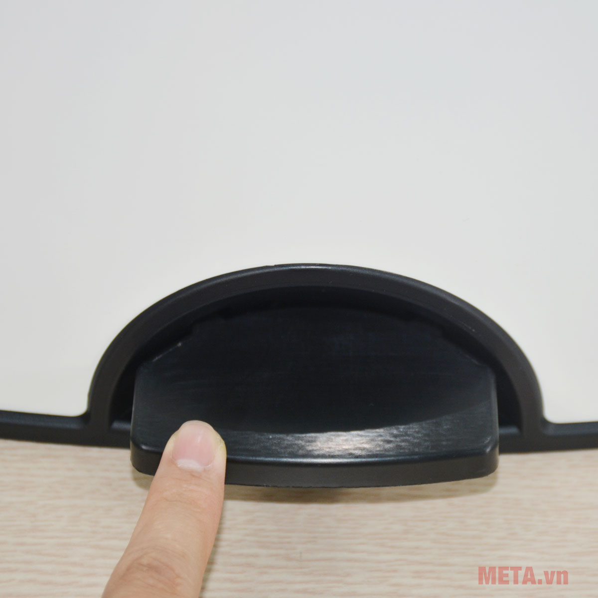 Thùng rác inox đạp vuông nhỏ Fitis SPS1-904 15 lít (trắng)