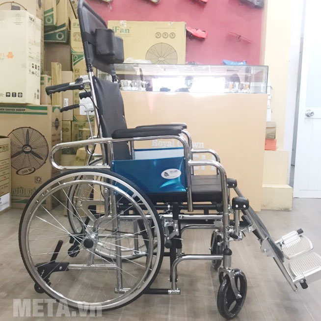 Xe lăn đa năng Lucass X607 (2 bánh xe chống lật)